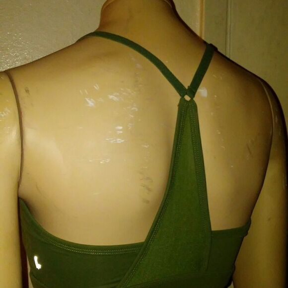 Green colored active wear top, size small - Picture 8 of 8